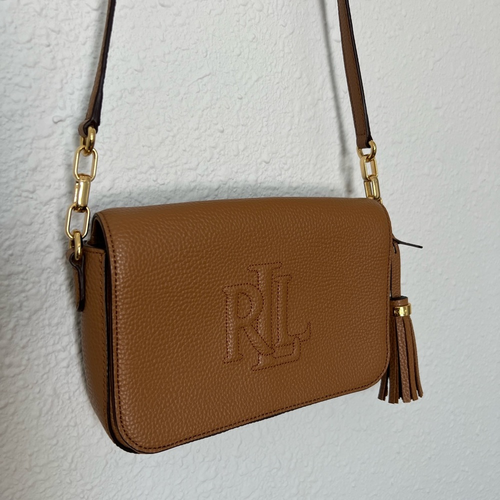 Perfect camel colored authentic leather, Lauren by Ralph Lauren Crossbody purse